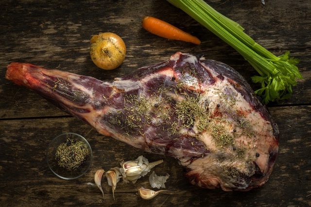 Prøv toscansk vildsvin i sur-sødsauce