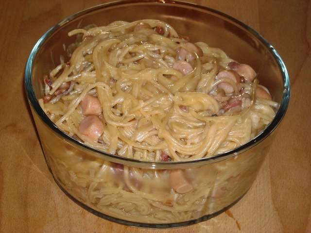 Spaghetti Carbonara med Pølser