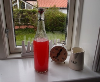 Rabarbersaft