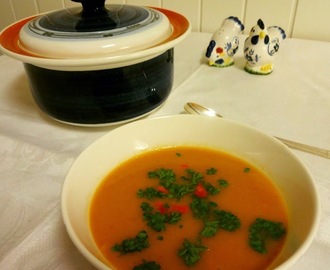 Søtpotetsuppe med red curry & kokosmelk