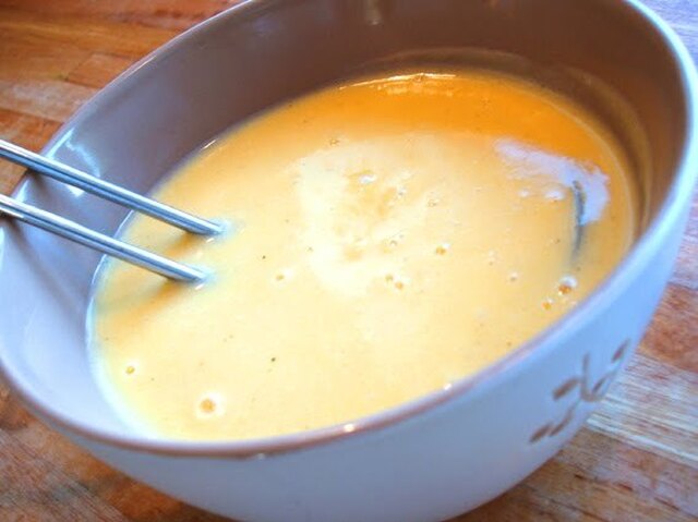 Hollandaise sauce