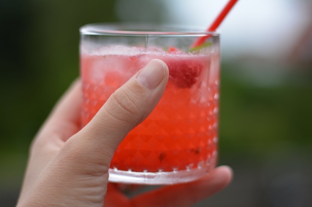 Fredags cocktail –  Hindbær mojito / Raspberry mojito