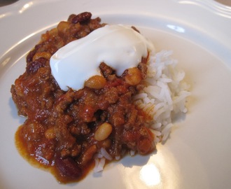 Chili con carne med jasminris