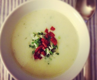 Jordskokkesuppe med chorizo-topping