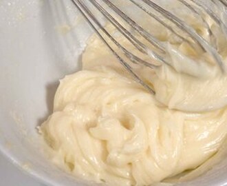 Hjemmelavet håndrørt mayonnaise og redning af skilt majonæse