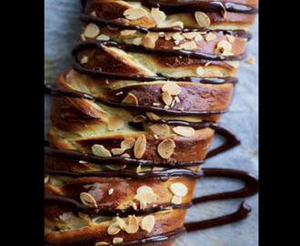 Kanelkringle med æbler og marcinpan