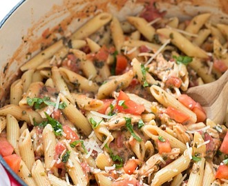 20-Minute Tuscan Chicken with Penne Pasta