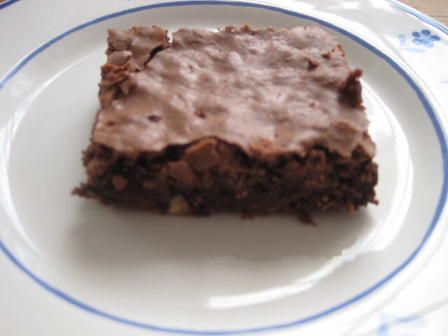 Brownies med ristede mandler og mørk chokolade