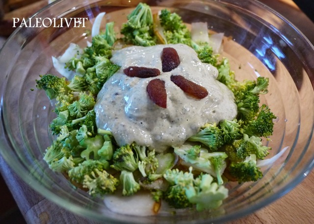 Skøn dressing til broccolisalat og andre kålsalater