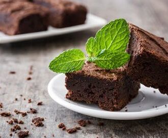 Brownies - En lækker og fantastisk dessert du altid vil have en bid mere af