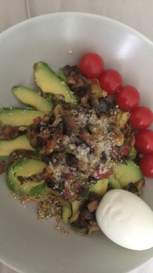 Quinoa med vegetarisk topping