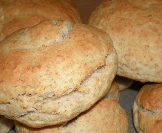 Spelt scones