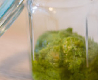 Hjemmelavet pesto