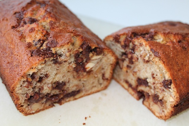 Banankage med chunky chokoladestykker