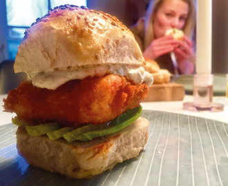 Fishburger med tartarsauce