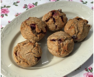 Grov gode muffins med blåbær