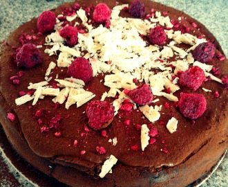 Gateau Marcel med Passions-Twist