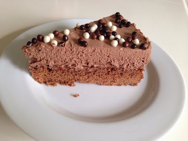 Chokolade mousse kage