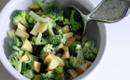 Broccolisalat