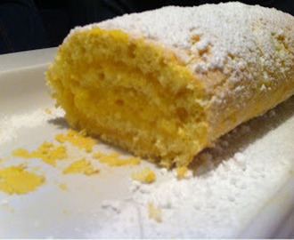 Roulade med lemon curd