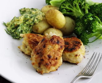 Fiskefrikadeller med grøn ”remoulade”