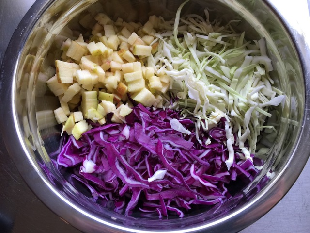 Rød coleslaw