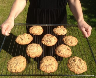 Cookies med chokolade og saltede mandler