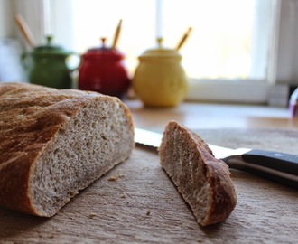 Surdejs brød med købt surdej