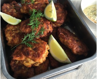 Fiskefrikadeller lavet af laks og torsk