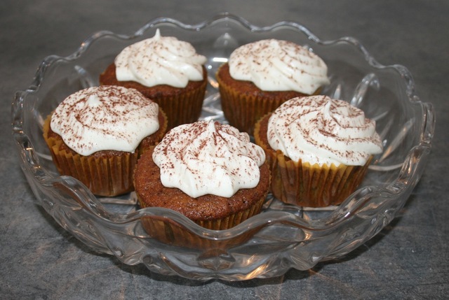 Banan/chokolade cupcake med cremefraiche-frosting