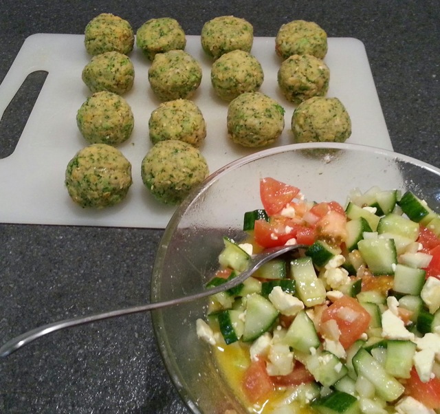 Falafel i fuldkornstortilla