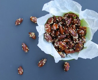 Sweet ‘n’ spicy sesam-mandler