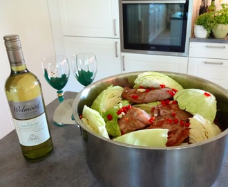 Fårikål med lammelår, chili og hvitløk ♫♪ Welmoed Chenin Blanc ♫♪