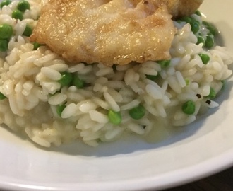 Ærte risotto med stegt torsk