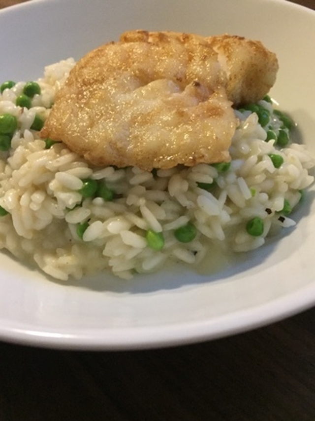 Ærte risotto med stegt torsk