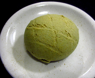 Matcha melonpan