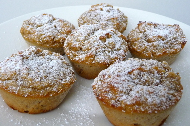 Omenaiset muffinit