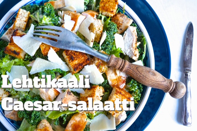 Caesar-salaatti lehtikaalista