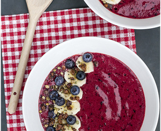 Marjainen smoothie bowl & joulukuun BestBites -yllätyspaketti & alennuskoodi