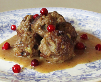 Lihapullia ja kastiketta oluella terästettynä – Finnish Meatballs and Brown Sauce