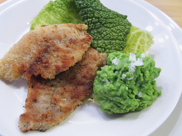 Paistettu kampela ja hernesose – Pan Fried Flounder and Mashed Peas