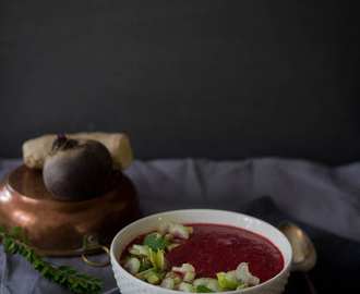 Vitamiinipommi Punajuuri gazpacho ja BestBites yllätyspaketti