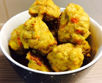 Curry-maustetut broileripyörykät