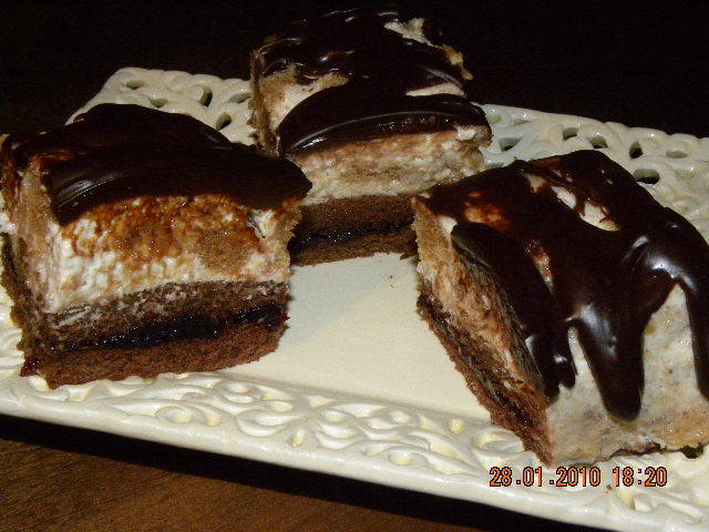 Kähärpea kook - Kermaviili -suklaa kakku