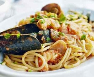 Äyriäispasta - pasta ai frutti di mare