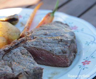 Black Angus ulkofile grillissä