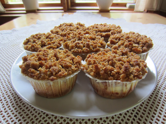 Omenajuustokakkumuffinssit/ Apple Cheesecake Muffins