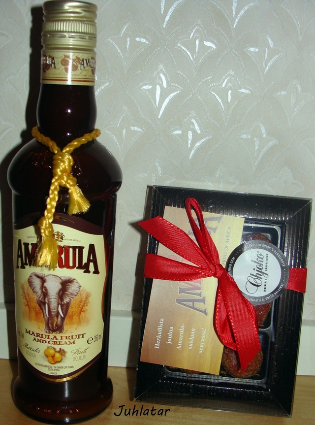Amarula kermalikööri sekä Amarula-suklaat