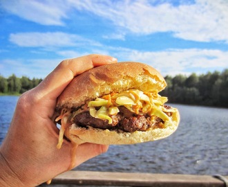 Oikaisetko väärässä kohdassa hampurilaisia tehdessä?