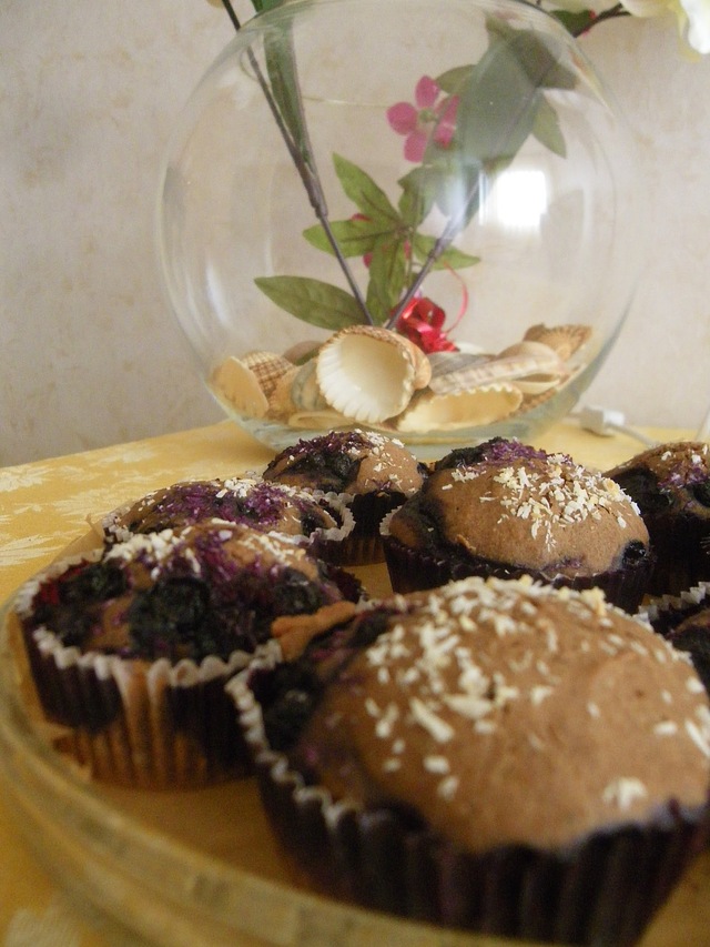 Kaakao-mustikka muffinit